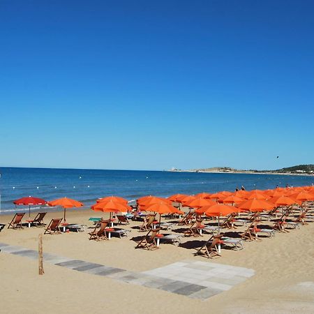 Santa Maria Villaggio Turistico Vieste Bagian luar foto
