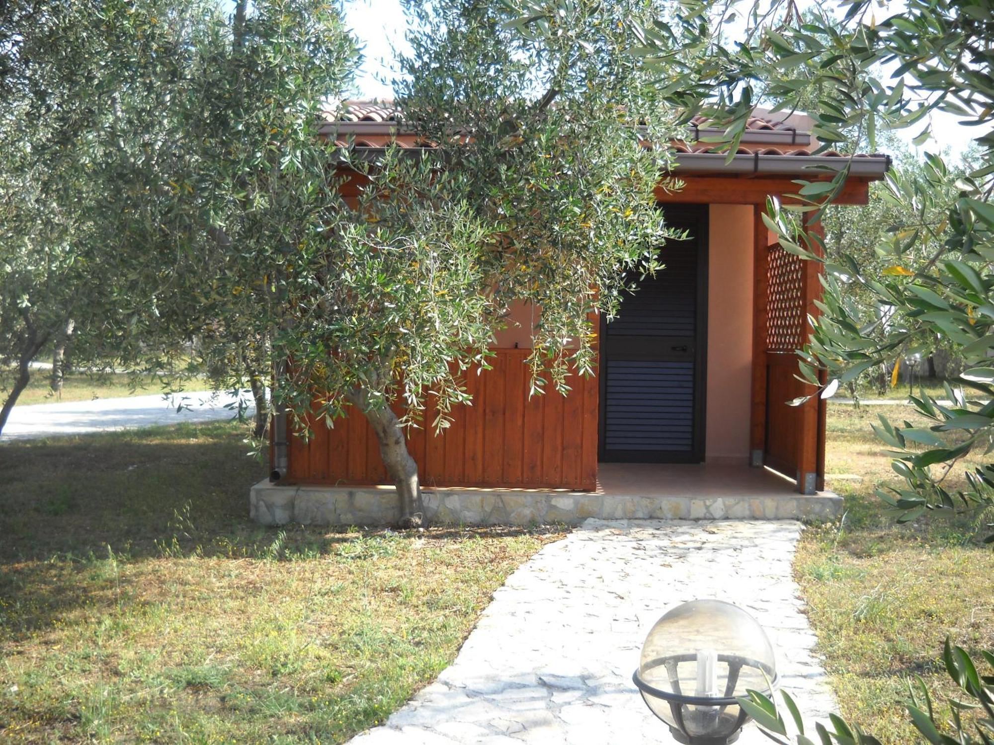Santa Maria Villaggio Turistico Vieste Bagian luar foto